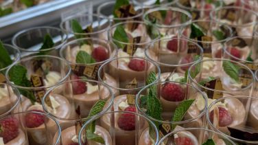 460c18a0-bb10-481b-b63a-69963bfb15af